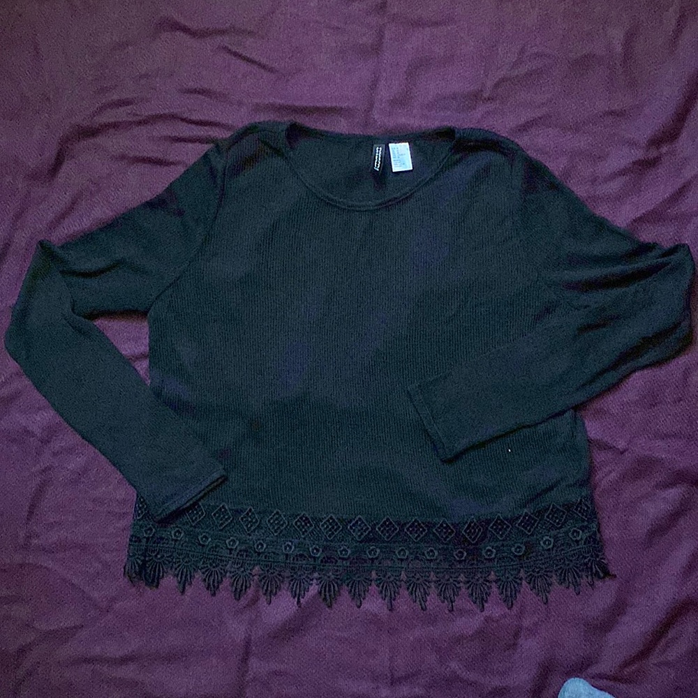 Cropped Long Sleeve Top